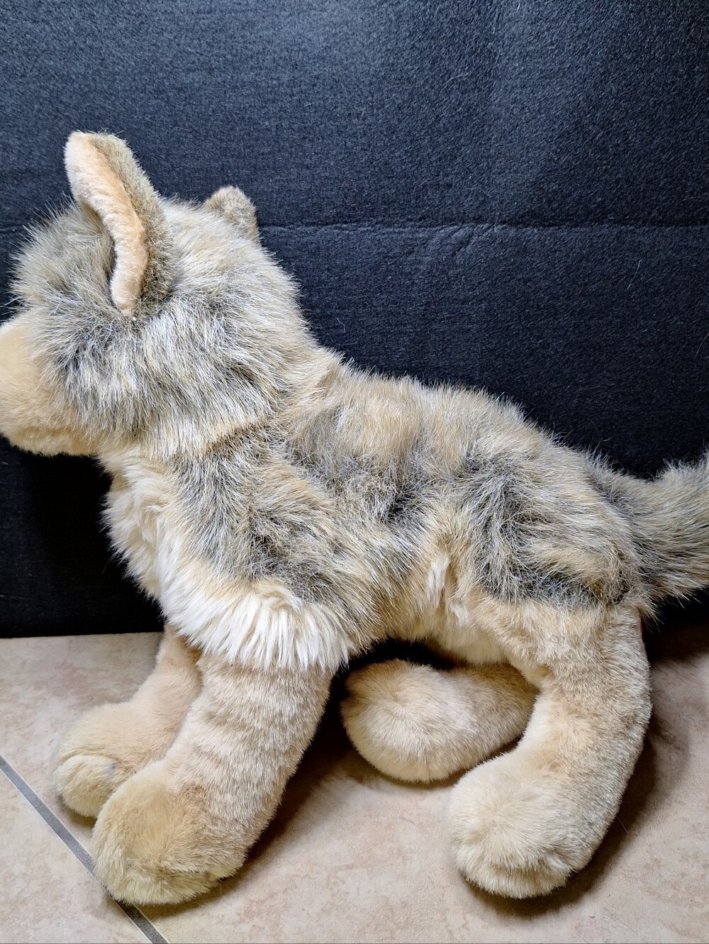Douglas Cuddle Toys Tyson Wolf #1836 Brown Tan Gray Long Plush Fur 13" 2018 - Picture 15 of 16
